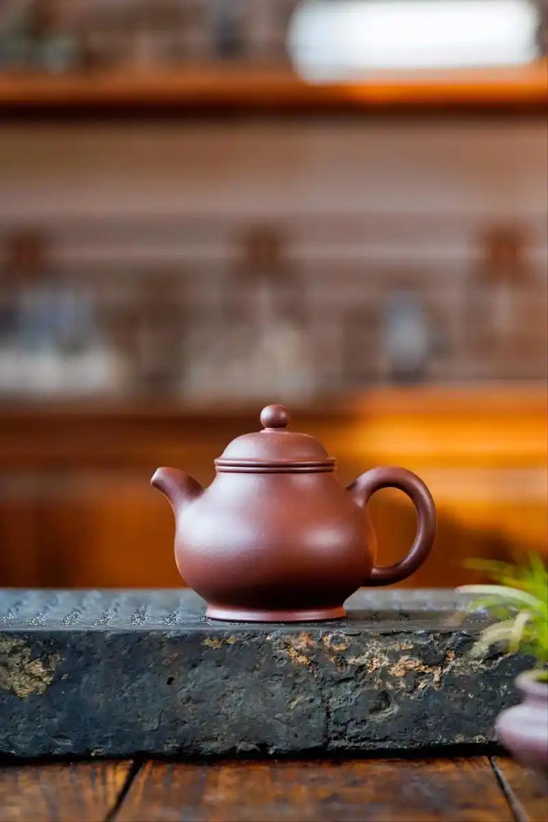 China's Intangible Cultural Heritage: Zisha Art (Purple Clay) | 中国非物质文化遗产:紫砂艺术