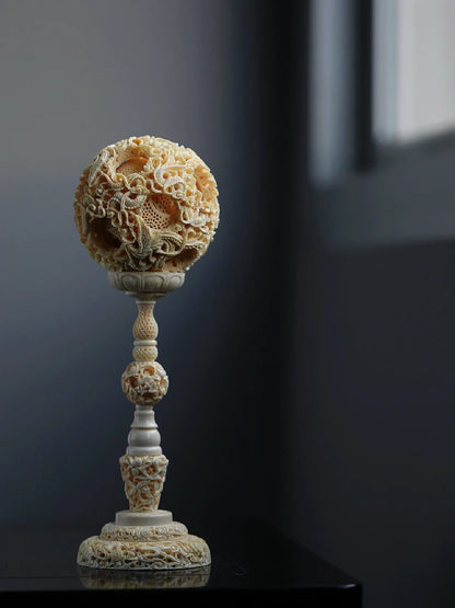 Chinese Intangible Cultural Heritage: Guigong Ball (Demon's Work Ball) 中国非物质文化遗产：鬼工球