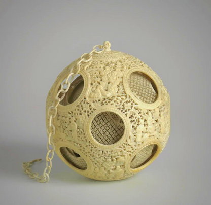 Chinese Intangible Cultural Heritage: Guigong Ball (Demon's Work Ball) 中国非物质文化遗产：鬼工球