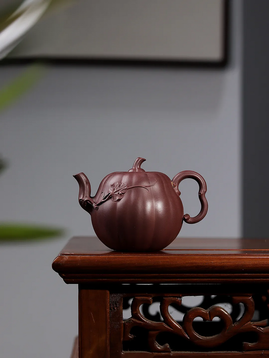 China's Intangible Cultural Heritage: Zisha Art (Purple Clay) | 中国非物质文化遗产：紫砂艺术
