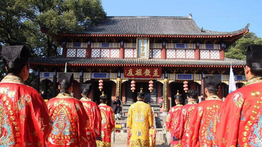Surrogate Incense Offering at Chinese Taoist Temples/中华道庭代香